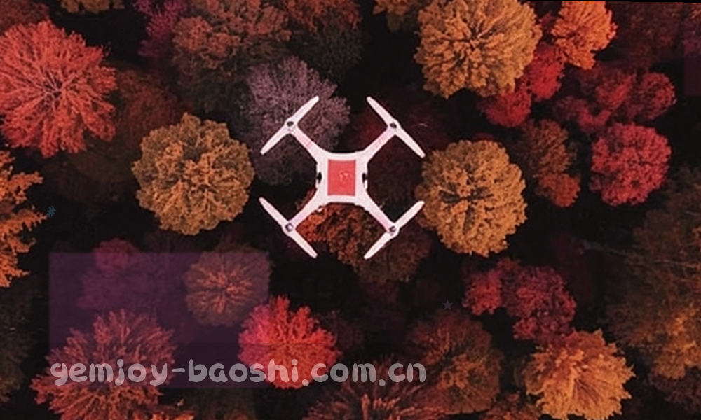 发光节点沿水平线排列的抽象时间轴，节点大小不一
